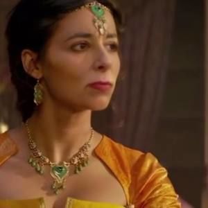 Meet your Posher, Aviva